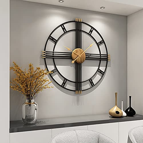 Yumyolk Horloge Murale Ronde, 60 cm, Silencieuse, Fonctionnement à Piles, Lunette Horloge Murale Ronde, 60 cm, Silencieuse, Fonctionnement à Piles, Noire, Aiguilles Or, Chiffres Romains Noirs