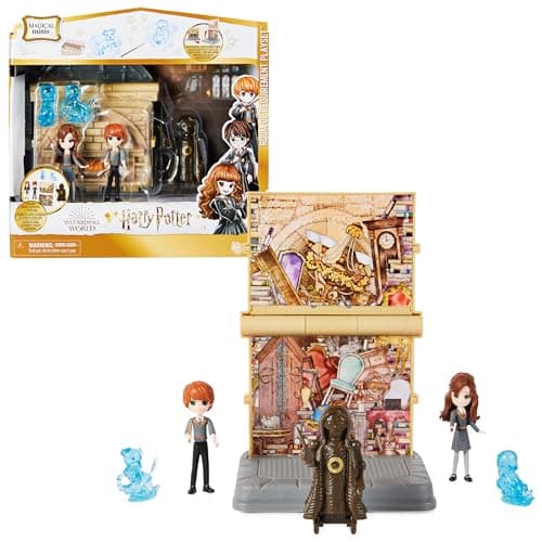 HARRY POTTER - PLAYSET 2 EN 1 LA SALLE SUR DEMANDE MAGICAL MINIS WIZARDING WORLD - Univers Magique 2 en 1 Avec 4 Figurines et Accessoires - Sortilège Patronus - 6063901 - Jouet Enfant 5 ans et +