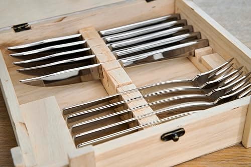 ZWILLING Couverts à Steak (12 pièces), pour 6 Personnes, 6 Couteaux et 6 Fourchettes à Steak, Acier Inoxydable, Inclus : Boîte de Rangement en Bois, Poli