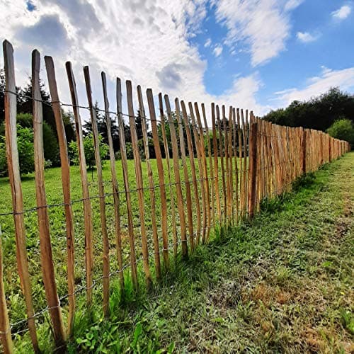 BOGATECO Clôture à Lattis Noisetier Bois | 120 cm de Hauteur et 500 cm de Long | Distance Entre Lattes 4-5 CM | Idéal comme Une Clôture de Jardin | Peut être Utilisé comme de Support pour Les Vignes