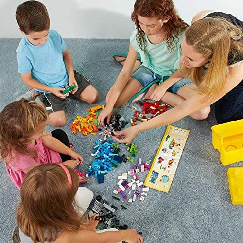 Lego Classic La Boîte de Briques Créatives Deluxe, Jouet Créatif et Rangement, Fenêtres et Roues, Plaques de Route, Cadeau Enfants 4 Ans et Plus 10698