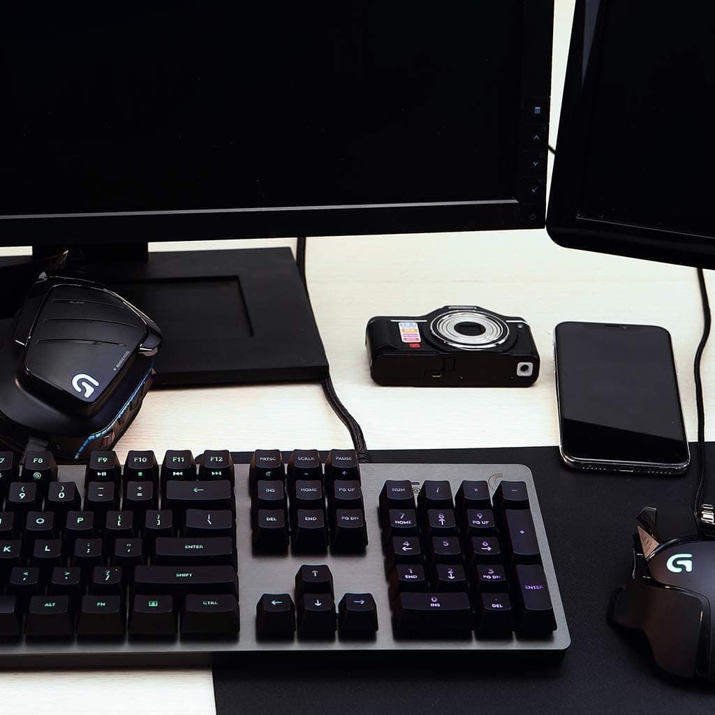Logitech G512 Clavier Gamer Mécanique | RGB LIGHTSYNC, Switchs GX Brown, Aluminium 5052, Touches de Fonction, Relais USB, Français AZERTY - Noir