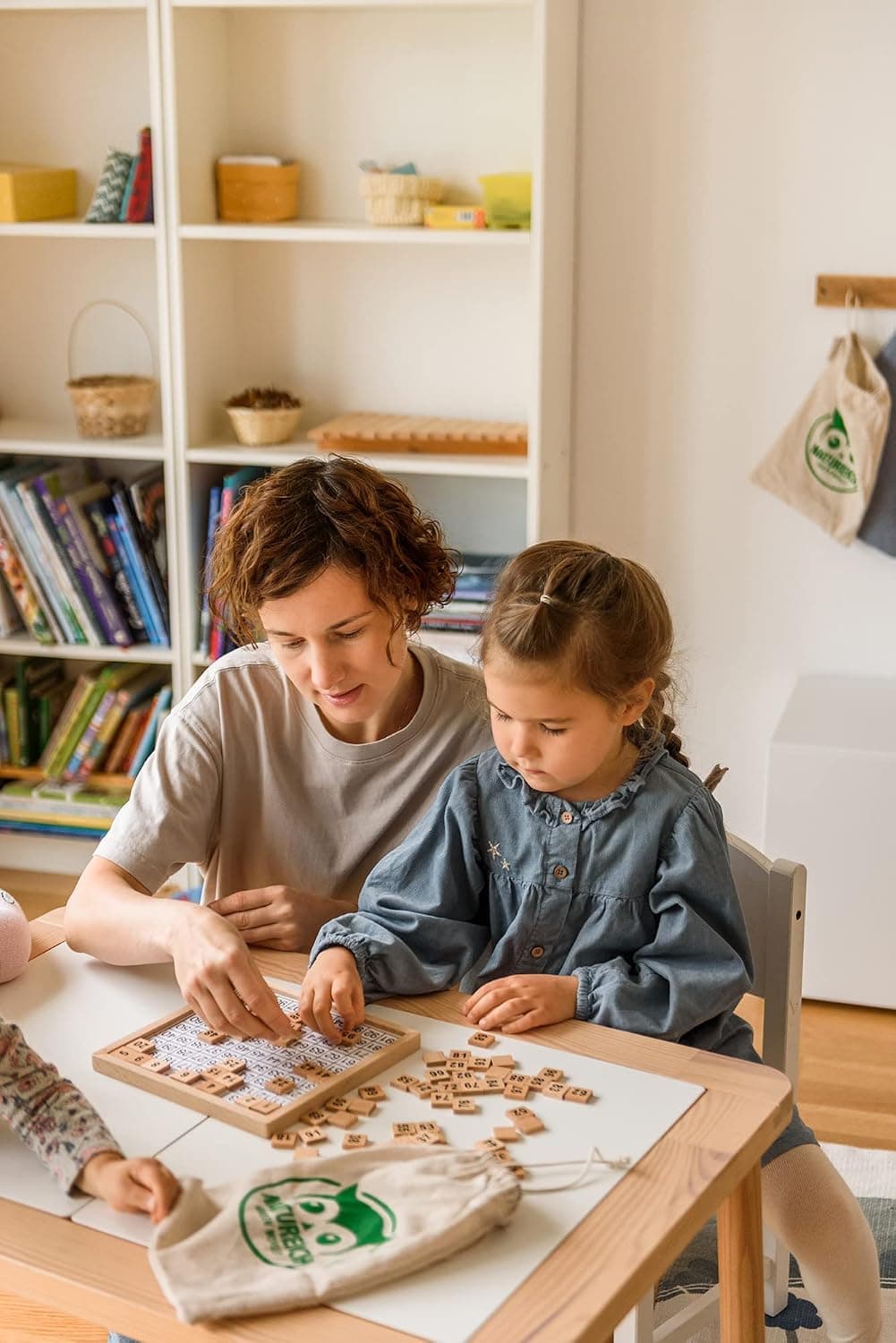 Natureich Montessori Mathématique 1-100 Nombres Tableau Puzzle Garçon et Fille, Enfants à Partir 3 Ans, Planche Empilage Éducatif, Jouets en Bois Apprends à Compter, Maths, Motrices, Chiffres