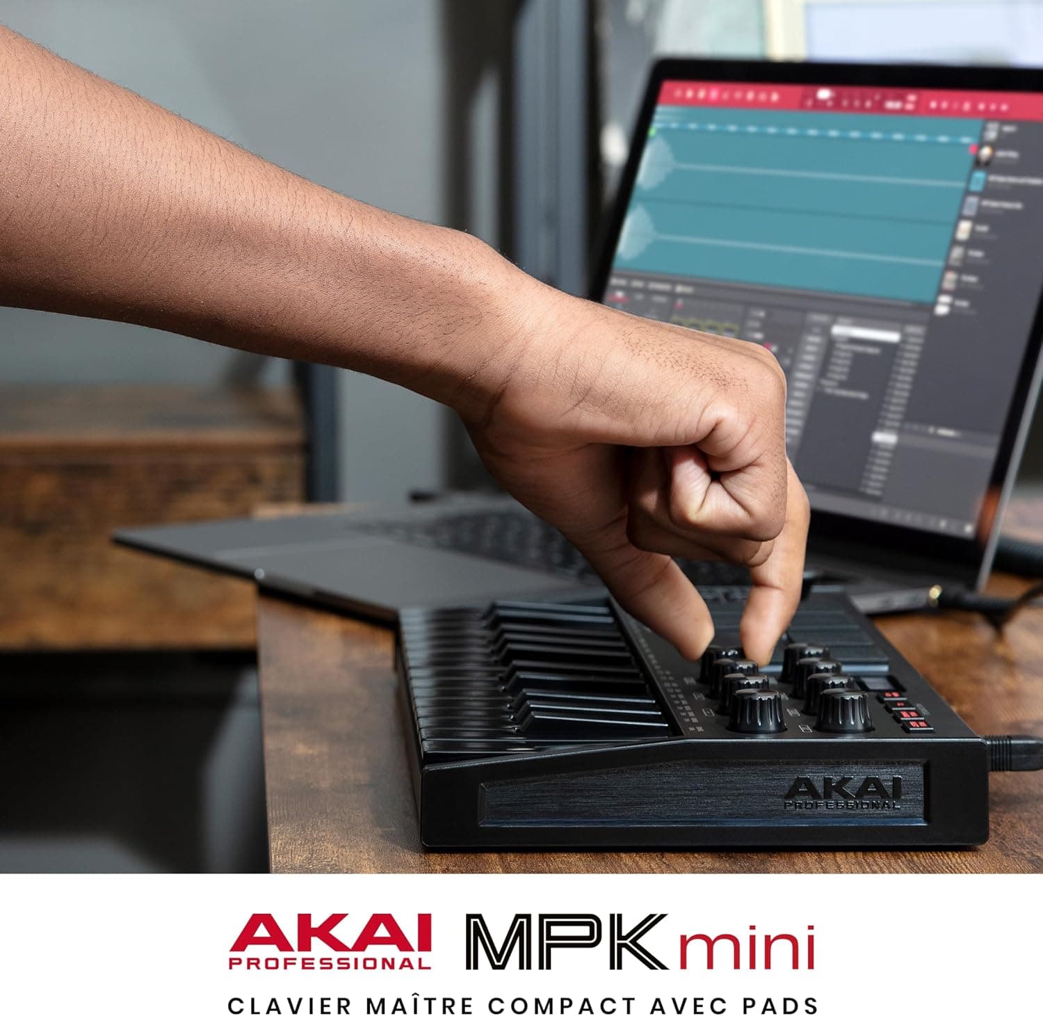 Akai Professional MPK Mini MK3 Clavier MIDI USB 25 Touches, Noir | Touches Mini Sensibles à la Vélocité, 8 Pads MPC, 8 Boutons, Logiciels Inclus, pour Beatmakers, Producteurs et Home Studio